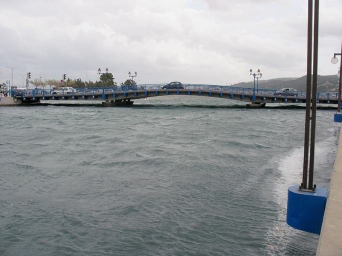 pont routier (est) dit pont de Baussengue ou de Ferrières, dit aussi pont bleu