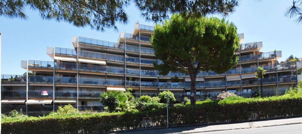 immeuble dit Les Terrasses du soleil