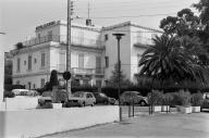 ancien jeu de paume, puis maison dite Villa du Jeu de Paume, actuellement villas Saint-Maxime de Callian et Trianon et Hôtel Clarice