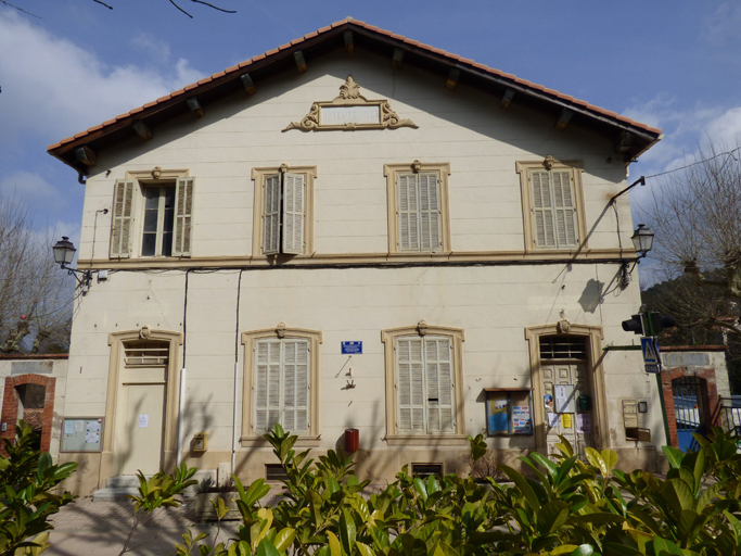 mairie-école