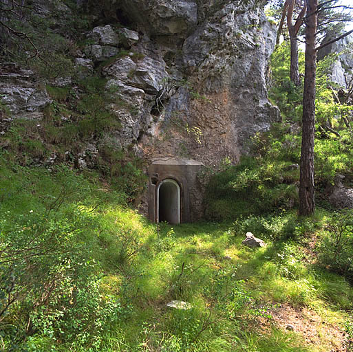 2e caposaldo Durasca, Vallon de Neuciora, abri caverne n° 25.