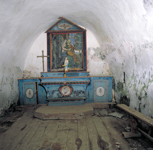 ensemble de l'autel de la Visitation (retable, gradin d'autel, placards, tableau : La Visitation)