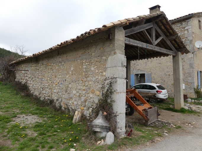 Remise sud. Vue d'ensemble prise du sud-est.