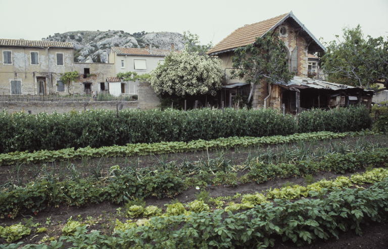 pavillon de jardin dit cabanon