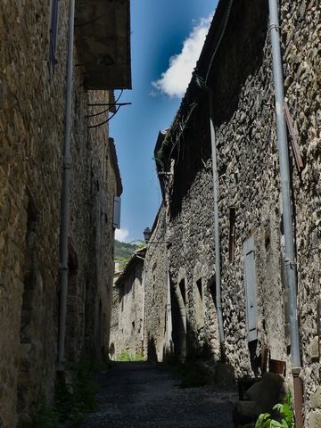 La Petite Rue, vue prise du sud.
