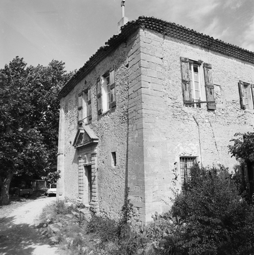 Façade antérieure.