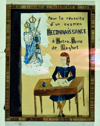 ex-voto, tableau : Jeune fille passant un examen en 1938