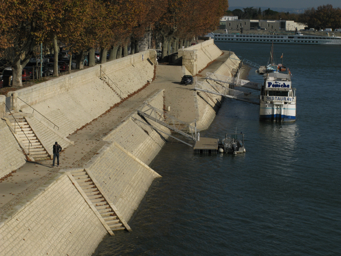 port dit halte fluviale de Trinquetaille