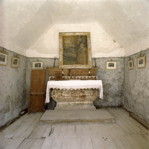le mobilier de la chapelle Notre-Dame-de-la-Fleur, Notre-Dame-Réconciliatrice