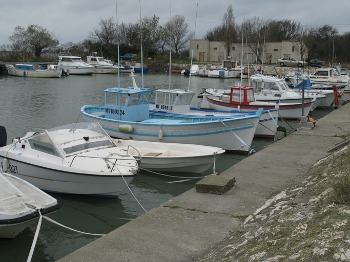 port-abri fluvial Antoine Jover