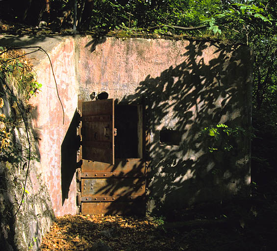 blockhaus dit ouvrage d'avant-poste du Planet, ligne fortifiée des ouvrages d'avant-poste, secteur fortifié des Alpes-Maritimes