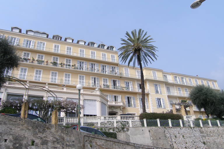 Hôtel de voyageurs Bellevue, actuellement immeuble dit Le Bellevue