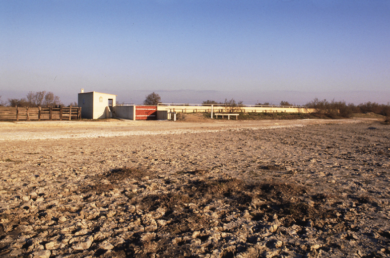 arènes de la Manade Fabre-Mailhan