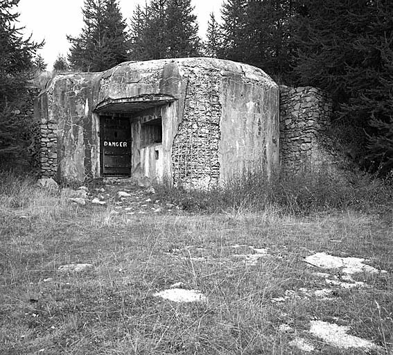 ouvrage d'infanterie dit ouvrage intermédiaire du Col du Fort, secteur fortifié des Alpes-Maritimes