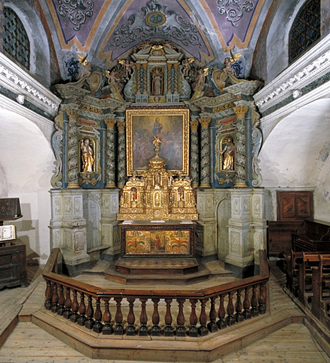 retable (retable du maître-autel, retable à ailes, retable architecturé)