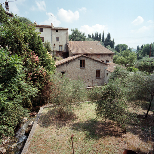 moulin à farine, à tan, à papier, à huile, à ressence et coopérative agricole, actuellement moulin à huile, logement et musée