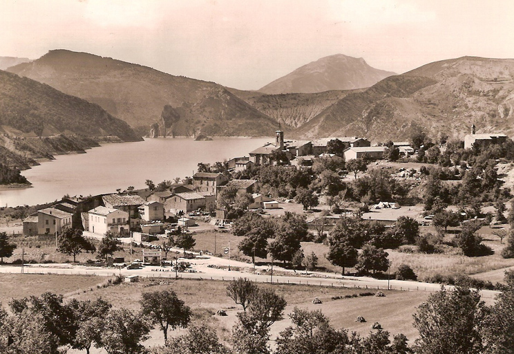 village de Saint-Julien-du-Verdon