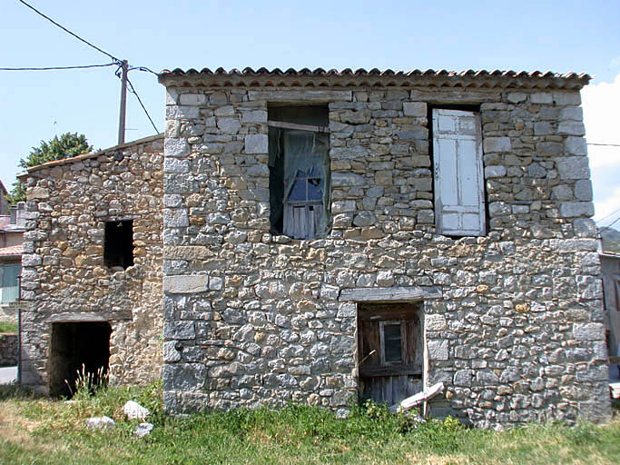 ensemble de 2 entrepôts agricoles