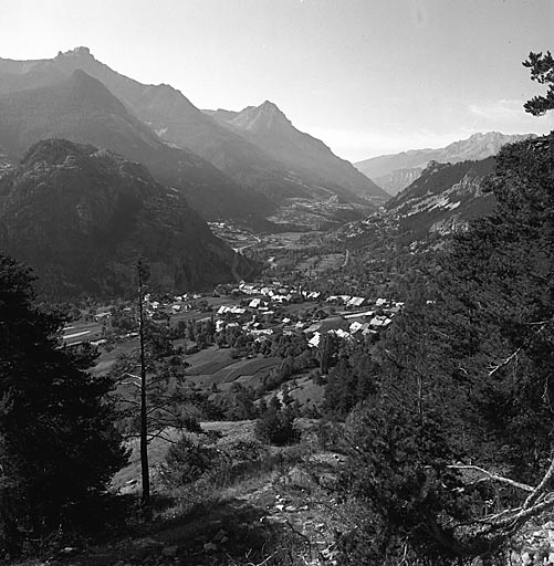 présentation de la commune de Saint-Martin-de-Queyrières