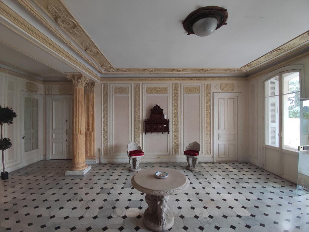 maison de villégiature (villa balnéaire) dite Villa Schukrafft puis Villa (ou Palais) Oriza, puis Villa Moraes, actuellement immeuble sous le nom de Villa Diano