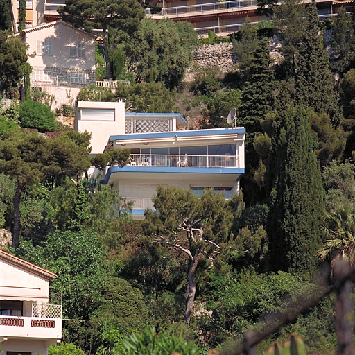 Villefranche-sur-Mer. Villa moderne (villa Sol Y Mar).