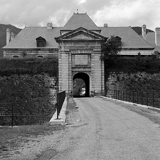 fortification d'agglomération de Mont-Dauphin