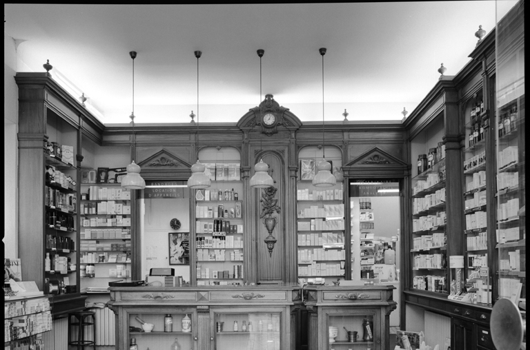 meubles de pharmacie