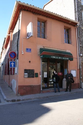 maison, café dit Café Ermite, puis cercle de sociabilité dit cercle de l'Avenir