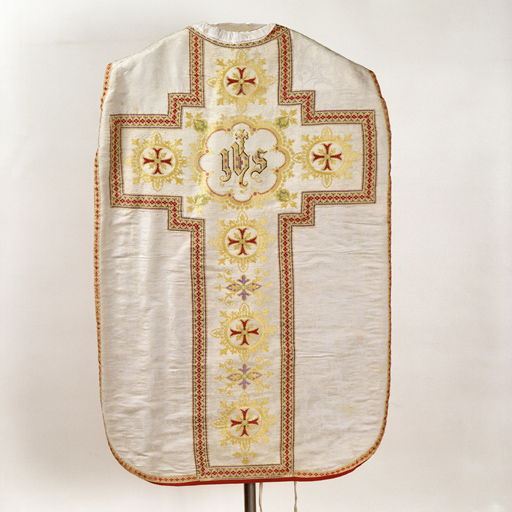 ensemble de vêtements liturgiques (N° 3) : chasuble, étole, manipule, bourse de corporal, voile de calice (ornement blanc)