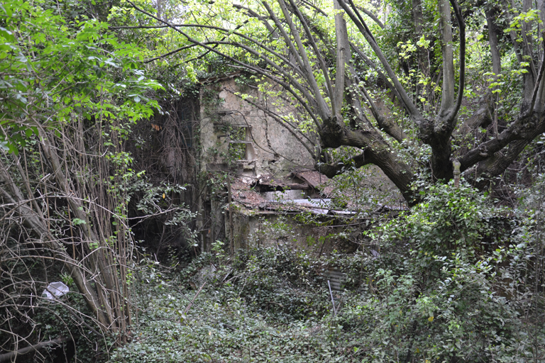 usine de taillanderie,  puis moulin à huile de ressence