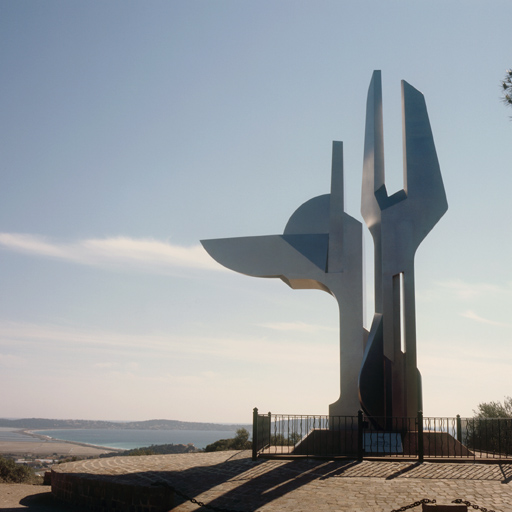 monument aux morts de l'aéronautique navale