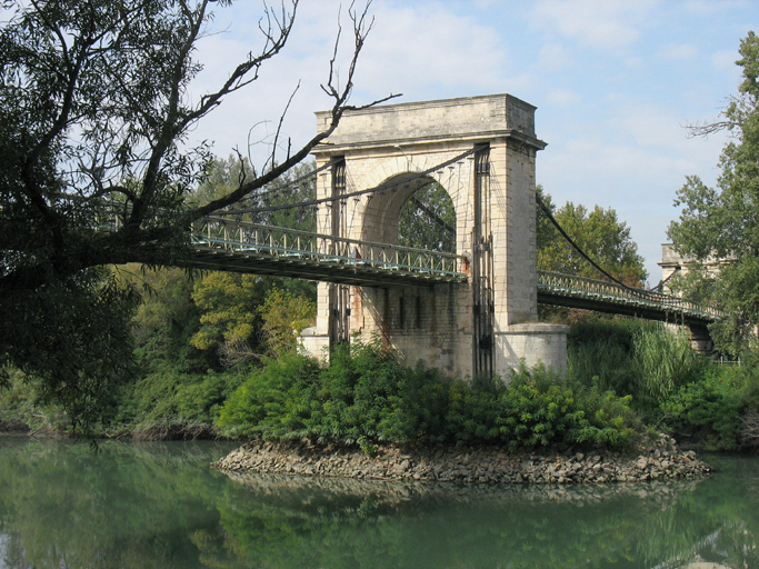 pont routier suspendu dit Vieux pont ou ancien pont de Fourques