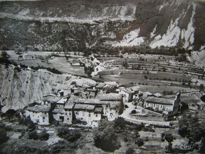 village de Saint-Benoît