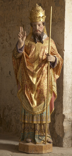 statue (figure colossale) : Pape