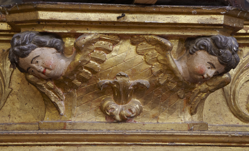 Ensemble de l'autel de Notre-Dame-du-Rosaire : autel, deux gradins d'autel et retable