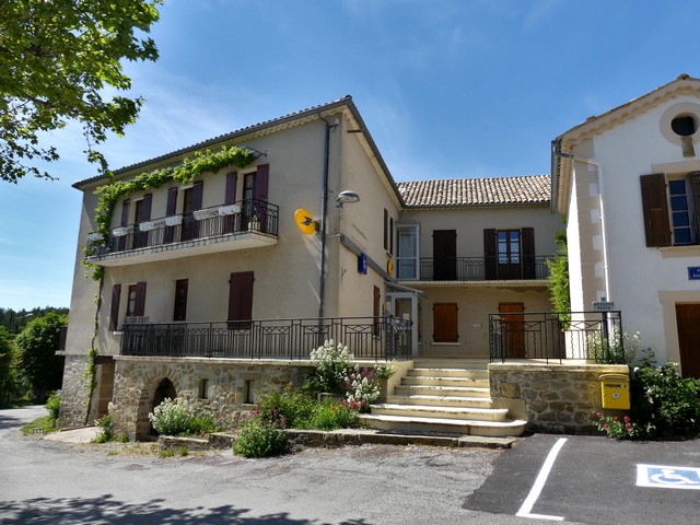Vue d'ensemble prise de l'est.