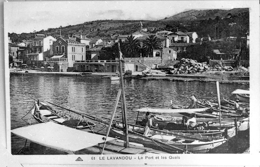 Maison, puis restaurant Le Château, actuellement office de tourisme