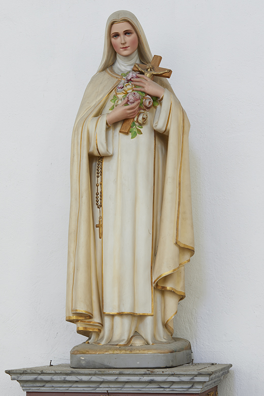 Statue (demi-nature) : sainte Thérèse de Lisieux