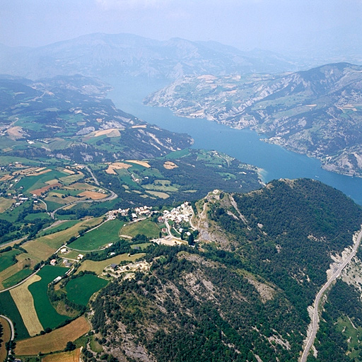 ensemble fortifié de Saint-Vincent-les-Forts, de l'organisation défensive de l'Ubaye.