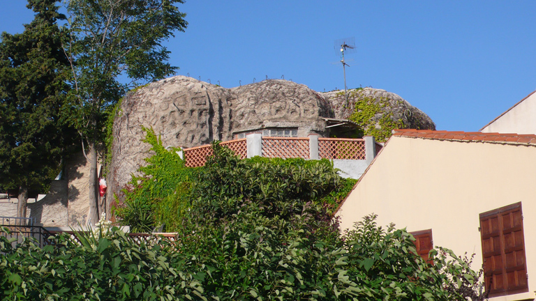 Façade de la casemate médiane (4 du plan de 1946) photographiée en 2008.