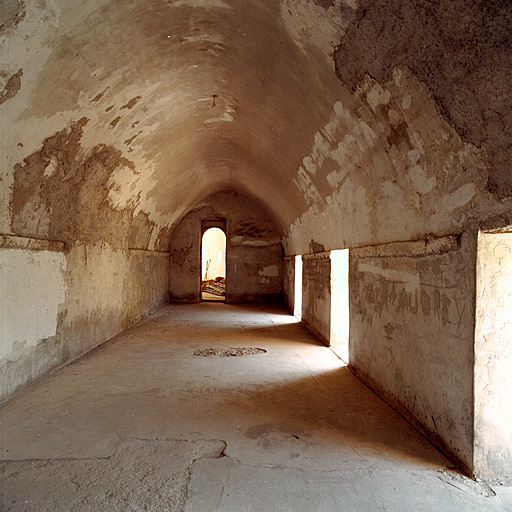 Bâtiment 41. Salle basse voûtée de la grande salle.