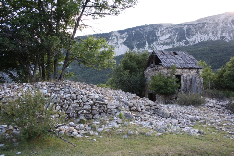 Entrepôt agricole