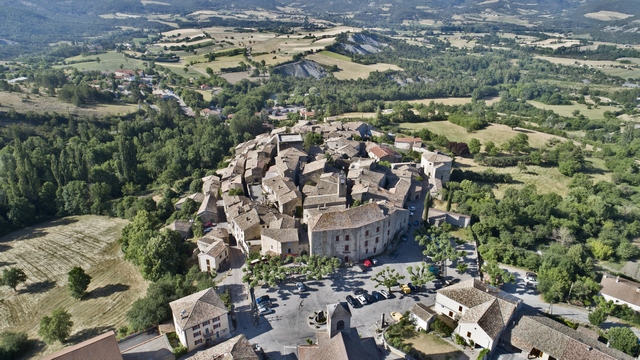 village de Rosans