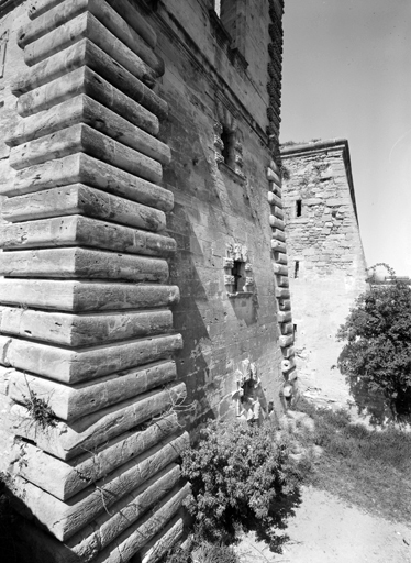 Façade est, pavillon sud-est.