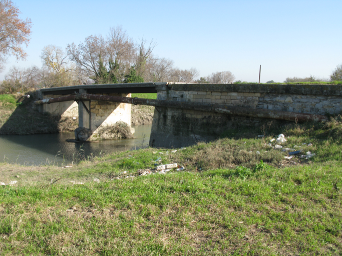 pont de chemin dit pont de la Tour d'Aling (?) ou pont d'Alein