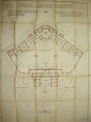 Ville de Sainte-Maxime. Nouveau groupe scolaire. Plan du rez-de-chaussée.