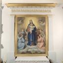 retable de la Vierge et tableau d'autel : La Vierge à l'Enfant entourée d'anges en prière, cadre
