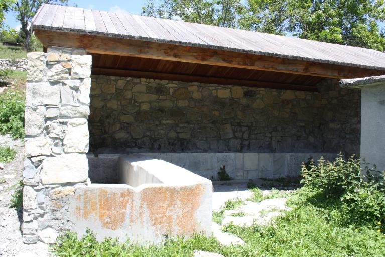 fontaine-lavoir dite la Fontaine