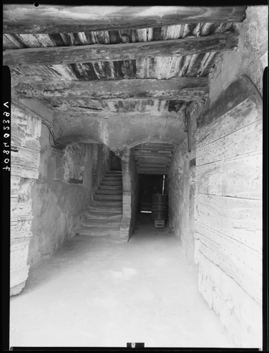 Vestibule. Vue d'ensemble.