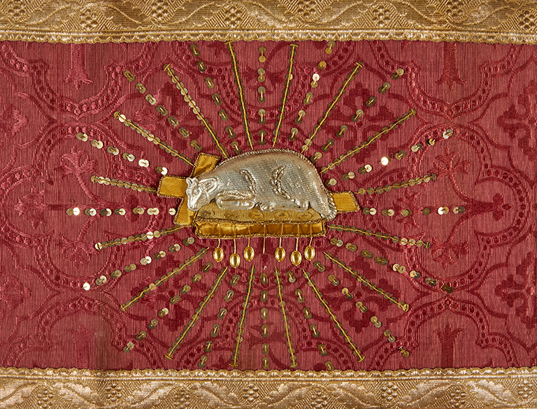 Garniture de dais d'autel